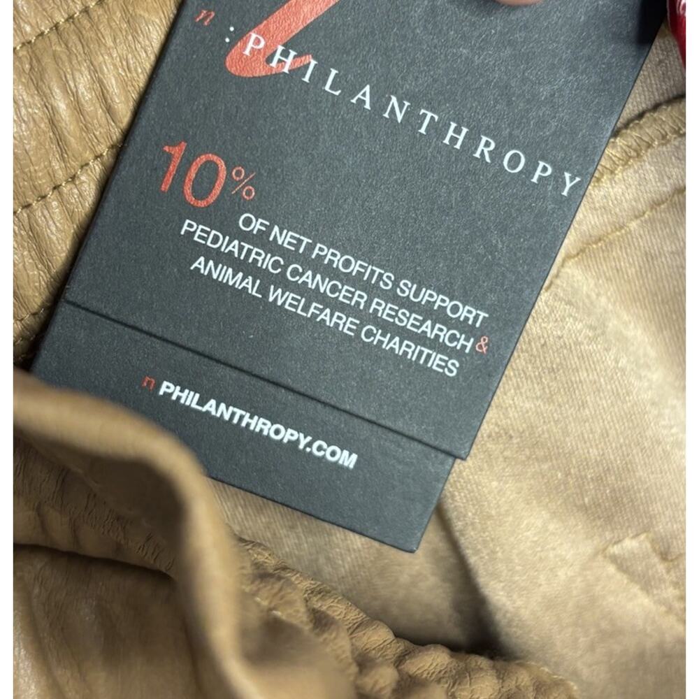 Philanthropy Emma Shorts Vegan Leather Camel Size Medium Paper Bag NWT - Picture 8 of 10